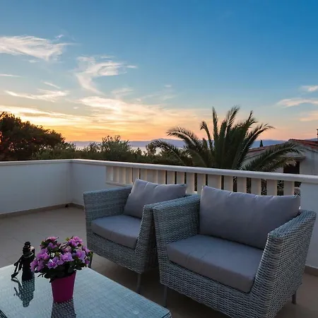 Holiday home Brac