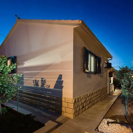 Holiday home Brac Supetar