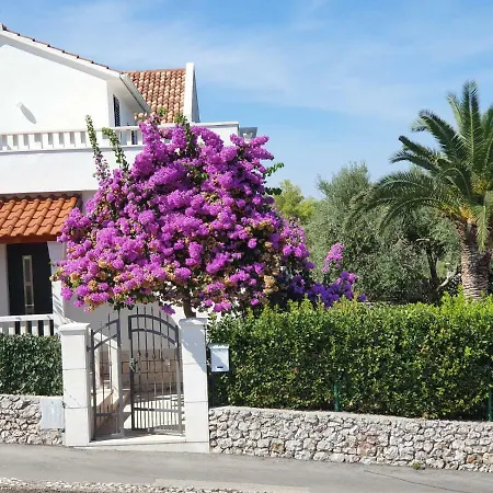 Brac Holiday home *